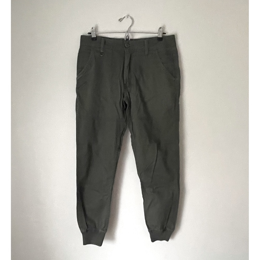 PUBLISH ARMY GREEN JOGGERS SZ 32